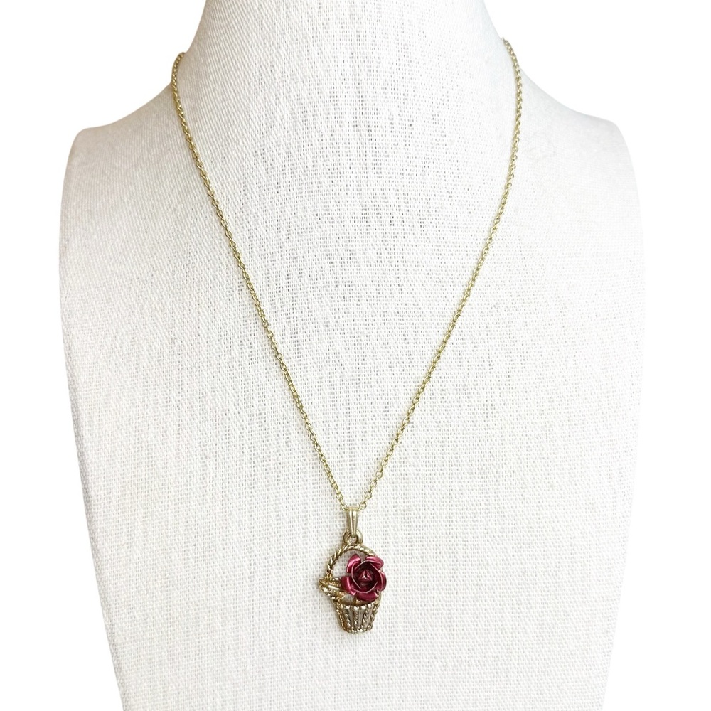 Vintage Gold Tone Red Rose Flower Basket Pendant Necklace